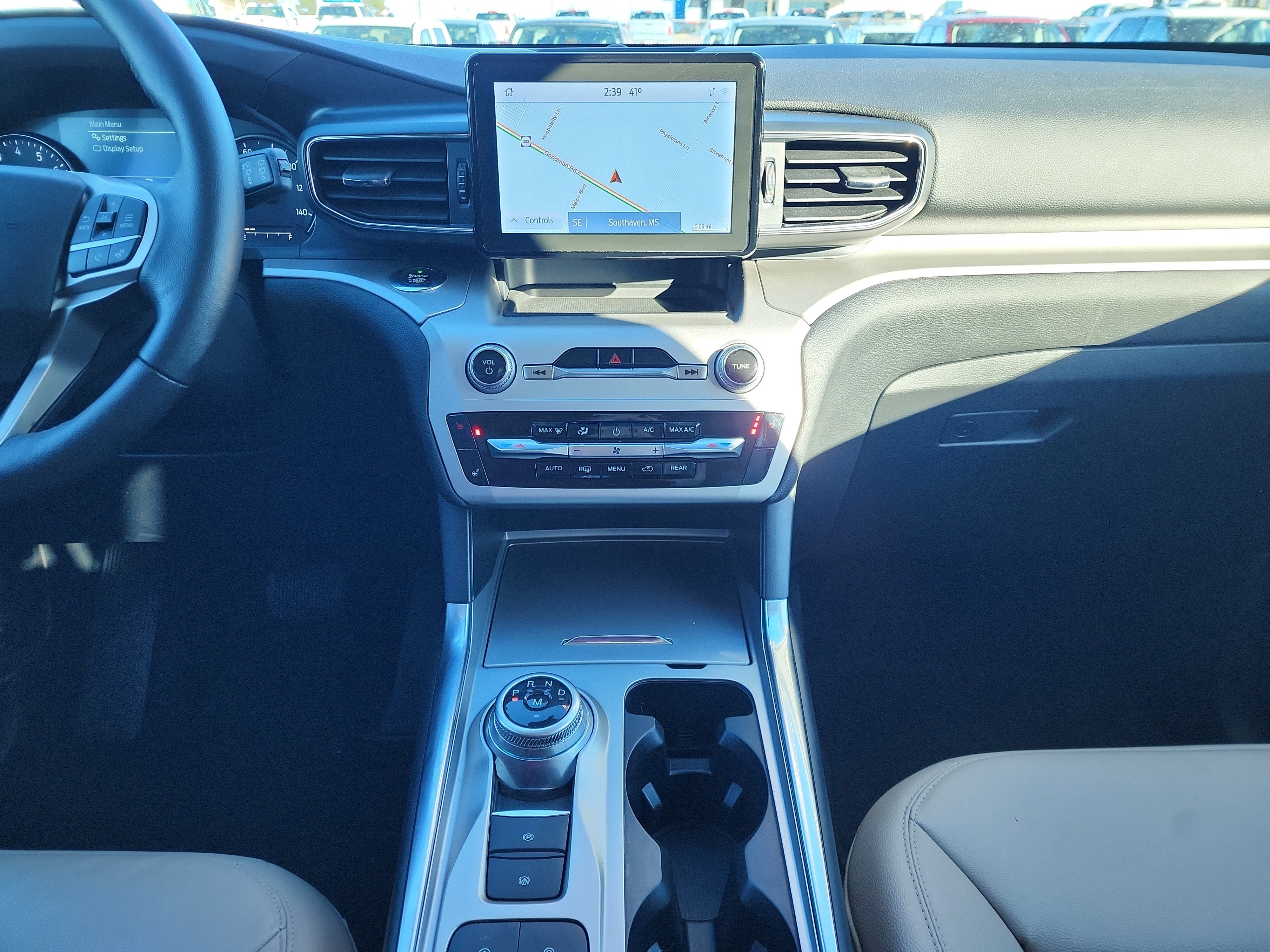 Certified 2020 Ford Explorer XLT w/ Equipment Group 202A image 24