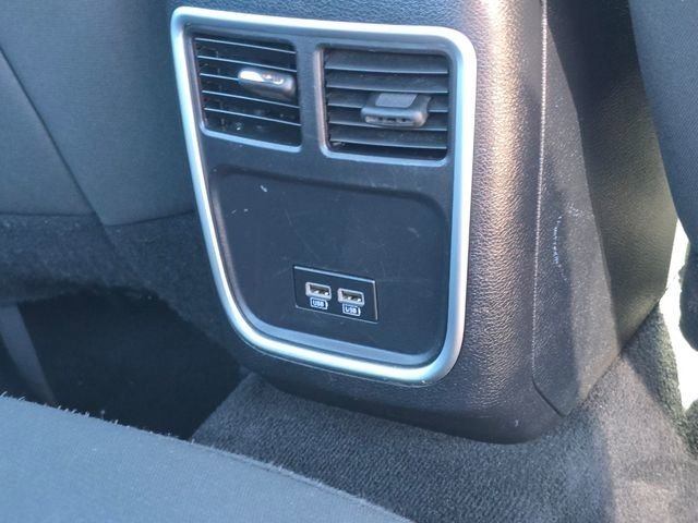 Used 2021 Dodge Charger SXT image 28