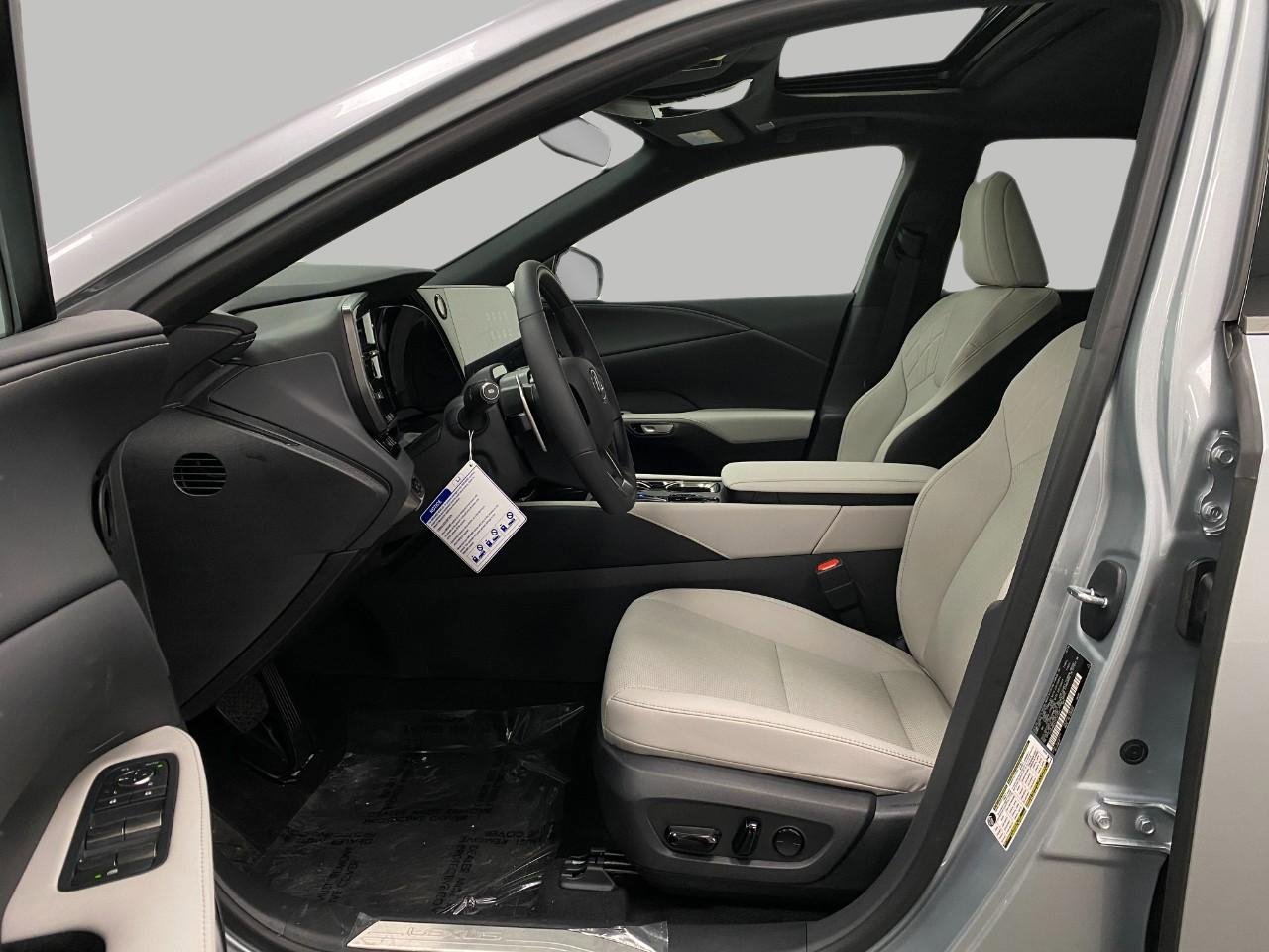 New 2026 Lexus RX 350 AWD image 29