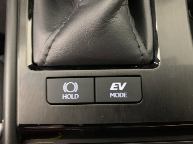 Used 2025 Lexus ES 300h w/ Luxury Package image 28