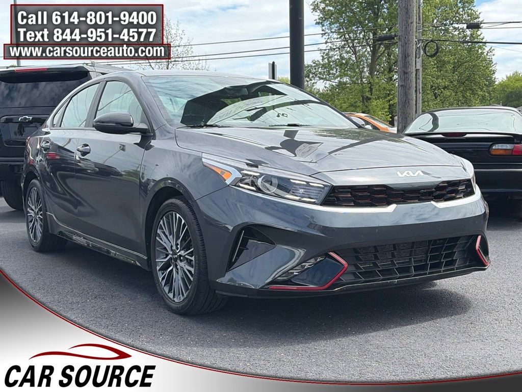 Used 2023 Kia Forte GT-Line FWD image 3