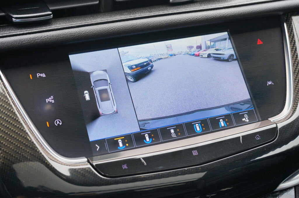 Used 2020 Cadillac XT6 Sport AWD/4WD image 20