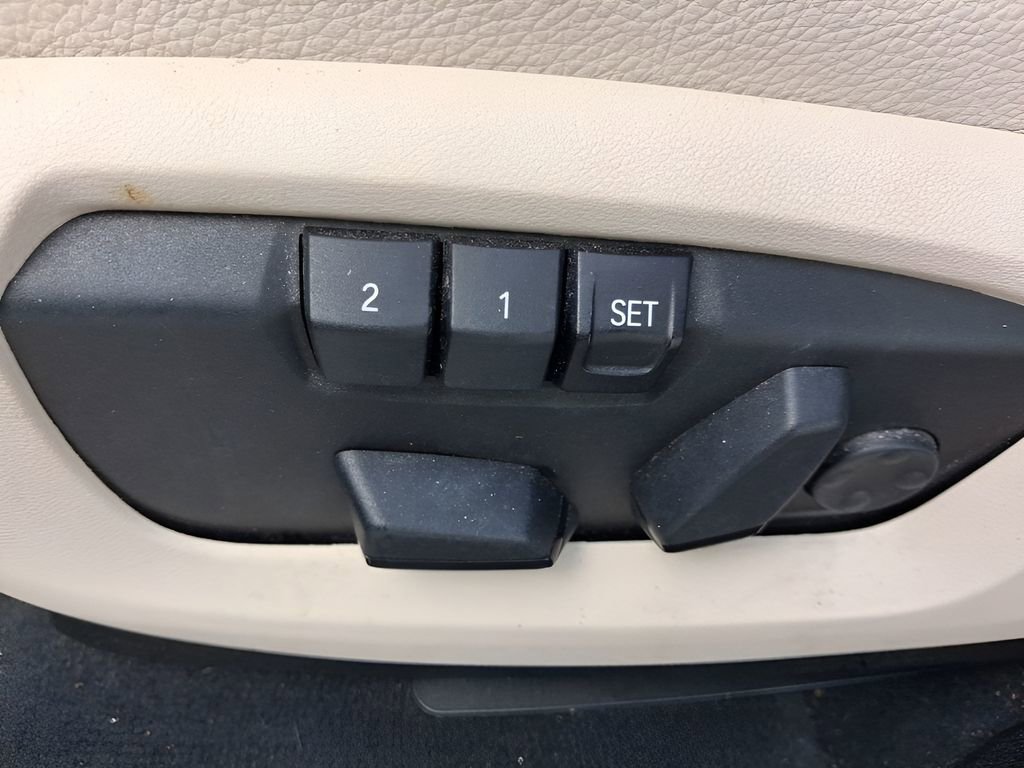 Used 2016 BMW X6 xDrive35i image 21