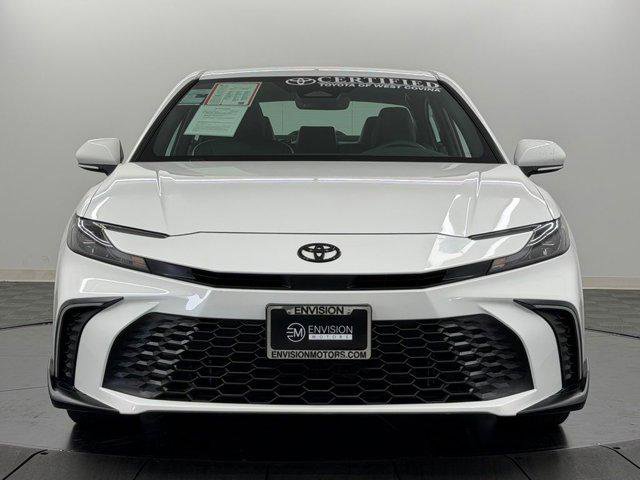 Certified 2025 Toyota Camry SE FWD image 5