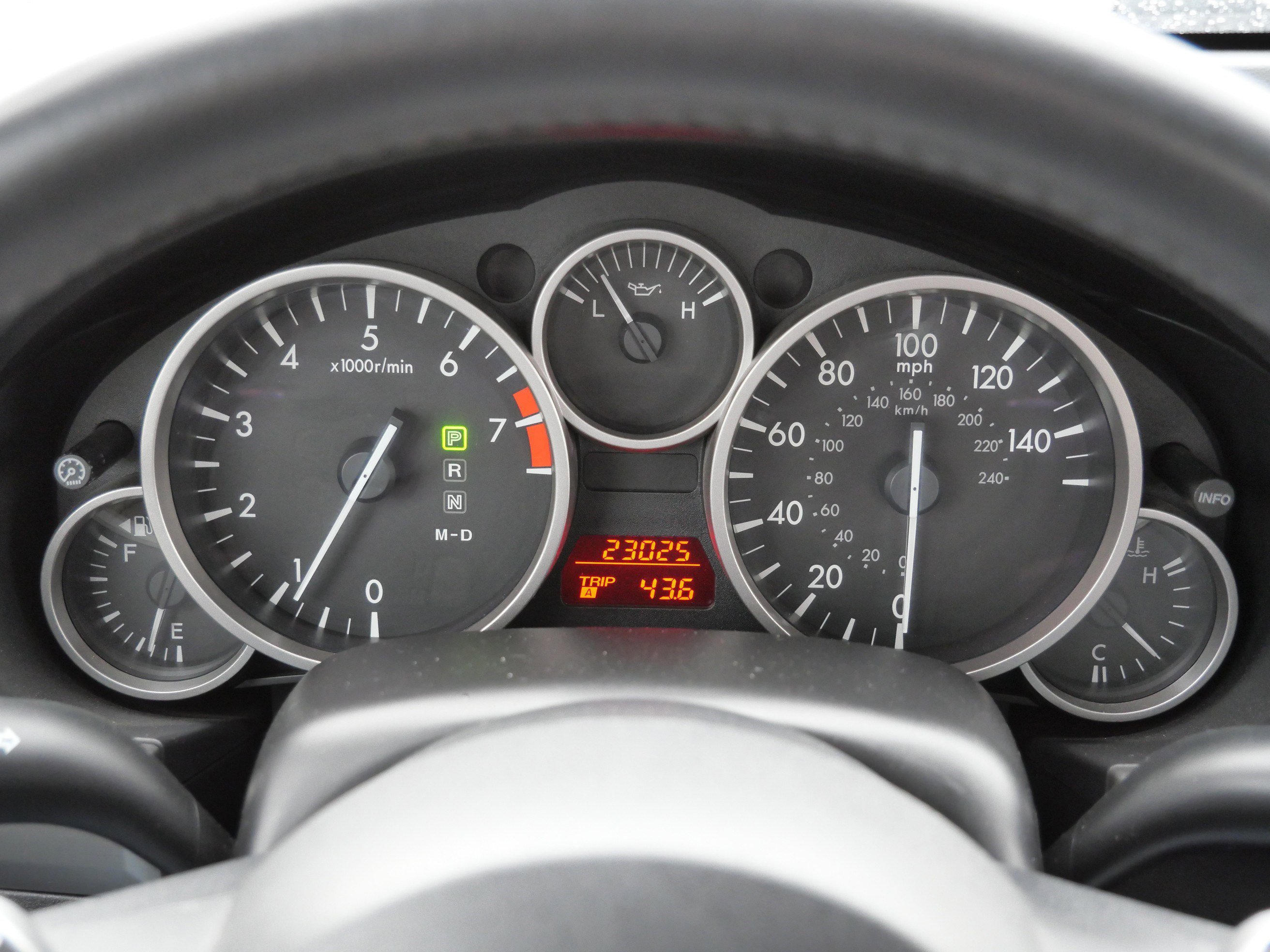 Used 2011 MAZDA MX-5 Miata Grand Touring w/ Premium Pkg image 22