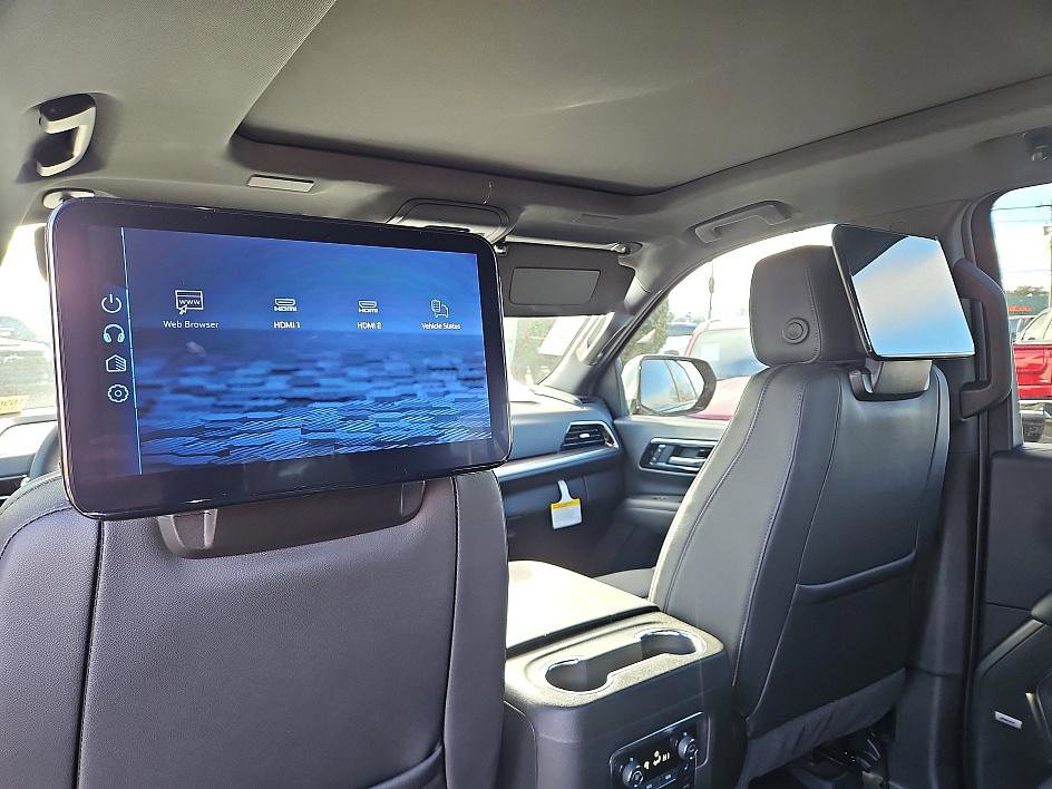 New 2026 Chevrolet Suburban Z71 w/ Z71 Off-Road Package image 13