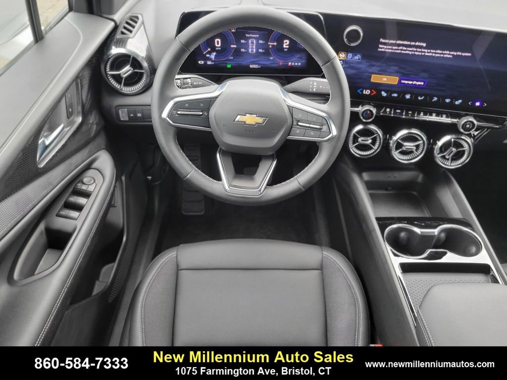 Used 2024 Chevrolet Blazer EV LT image 13