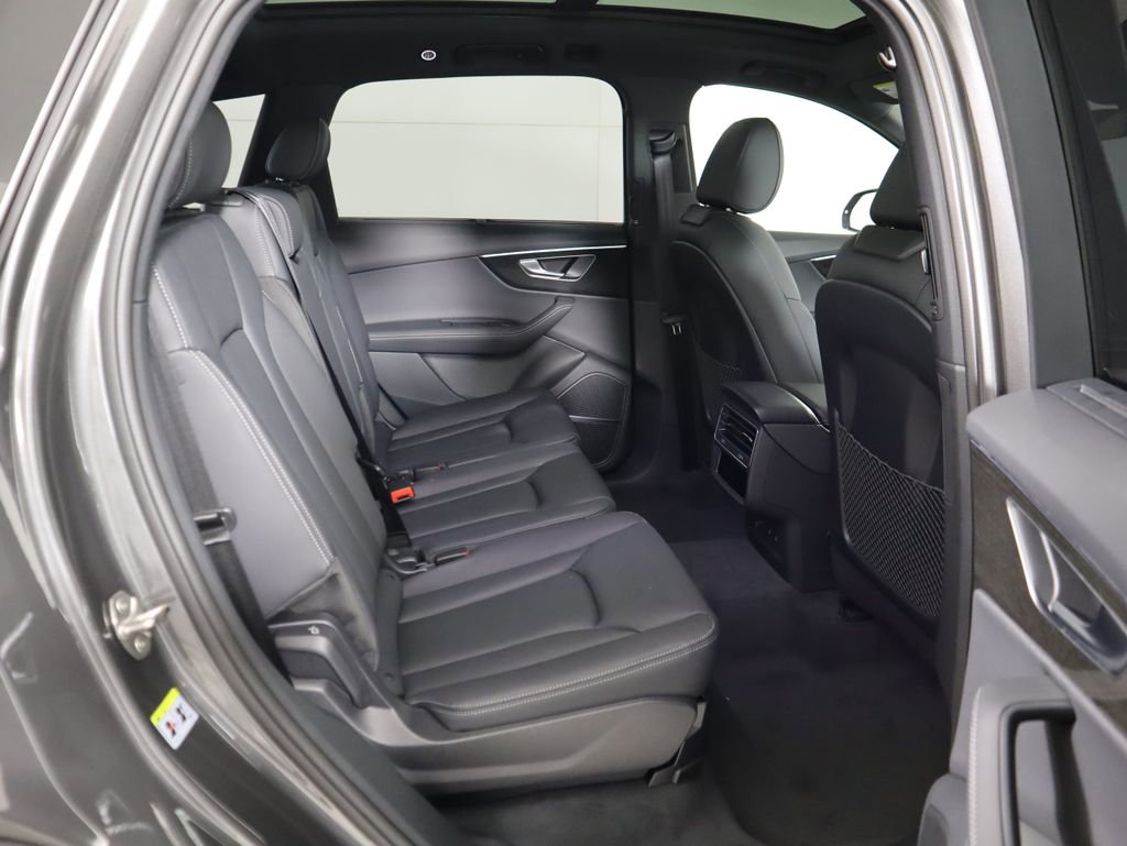 Used 2026 Audi Q7 3.0T Premium Plus w/ Premium Plus Package image 24