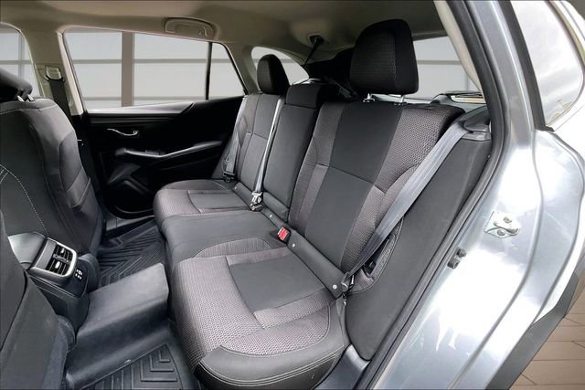 Used 2025 Subaru Outback Premium AWD/4WD image 26