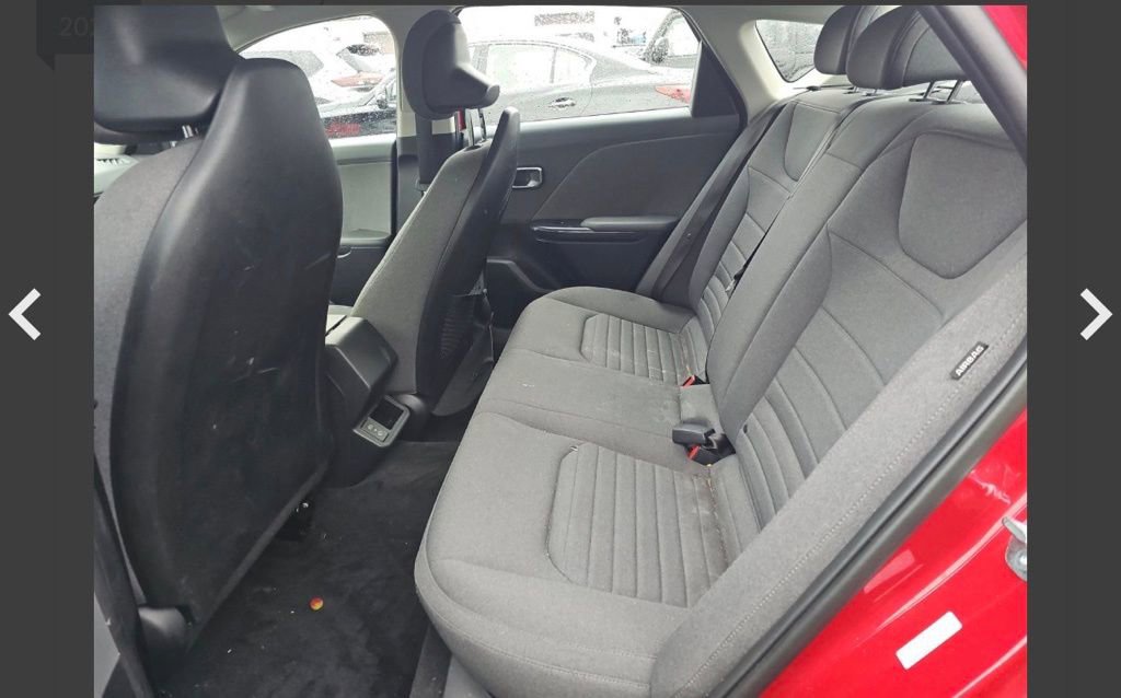 Used 2025 Kia K4 EX image 13