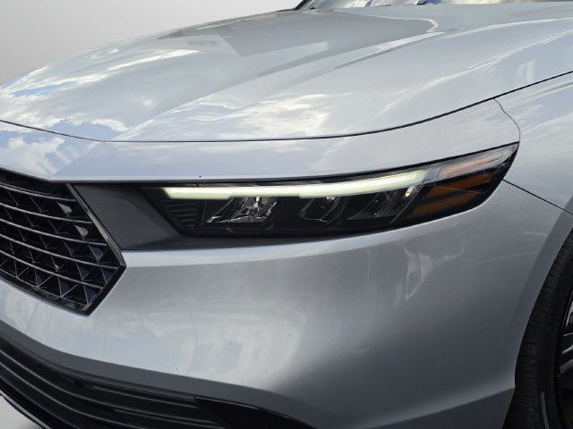 Used 2025 Honda Accord Sport image 17