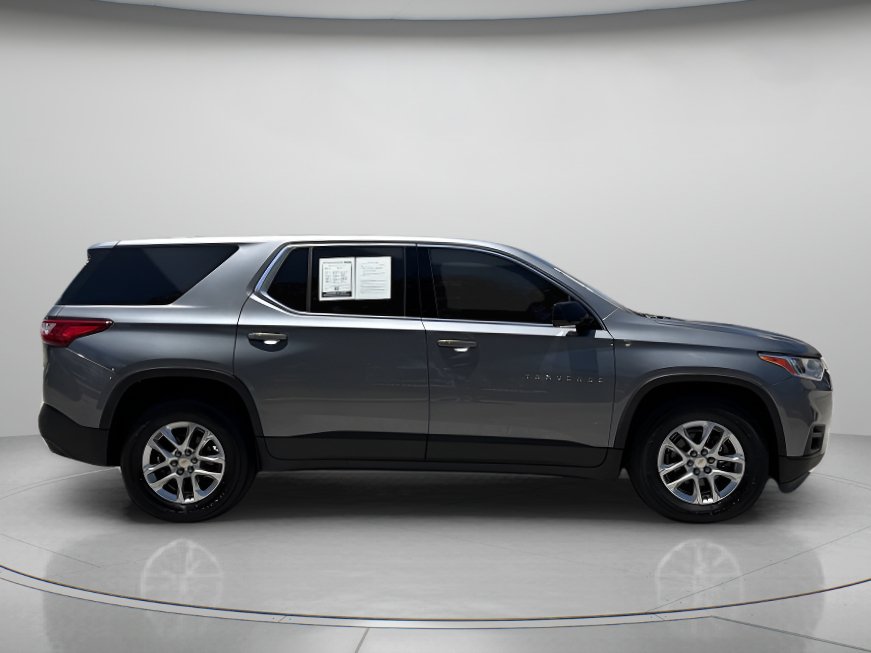 Used 2020 Chevrolet Traverse LS AWD/4WD image 2