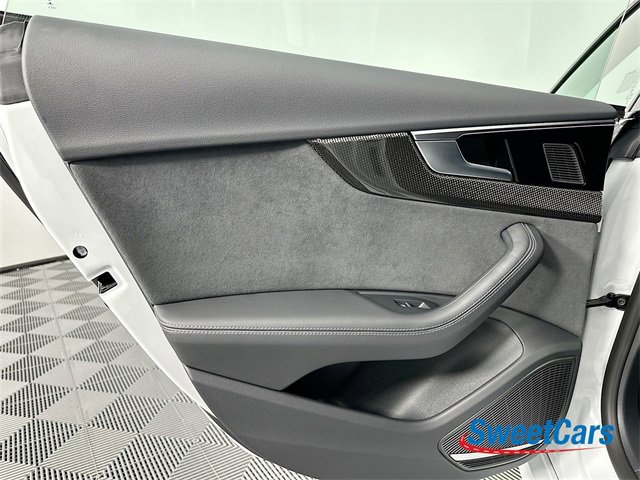 Used 2025 Audi S5 Premium Plus image 46