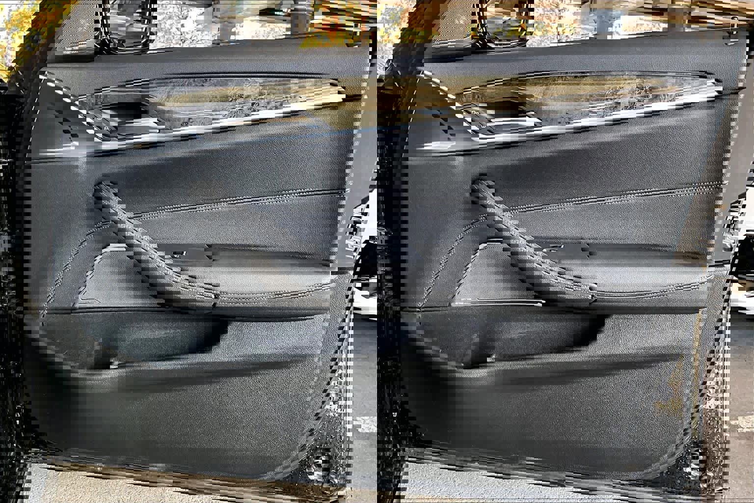 Used 2022 BMW 530i w/ M Sport Package image 22