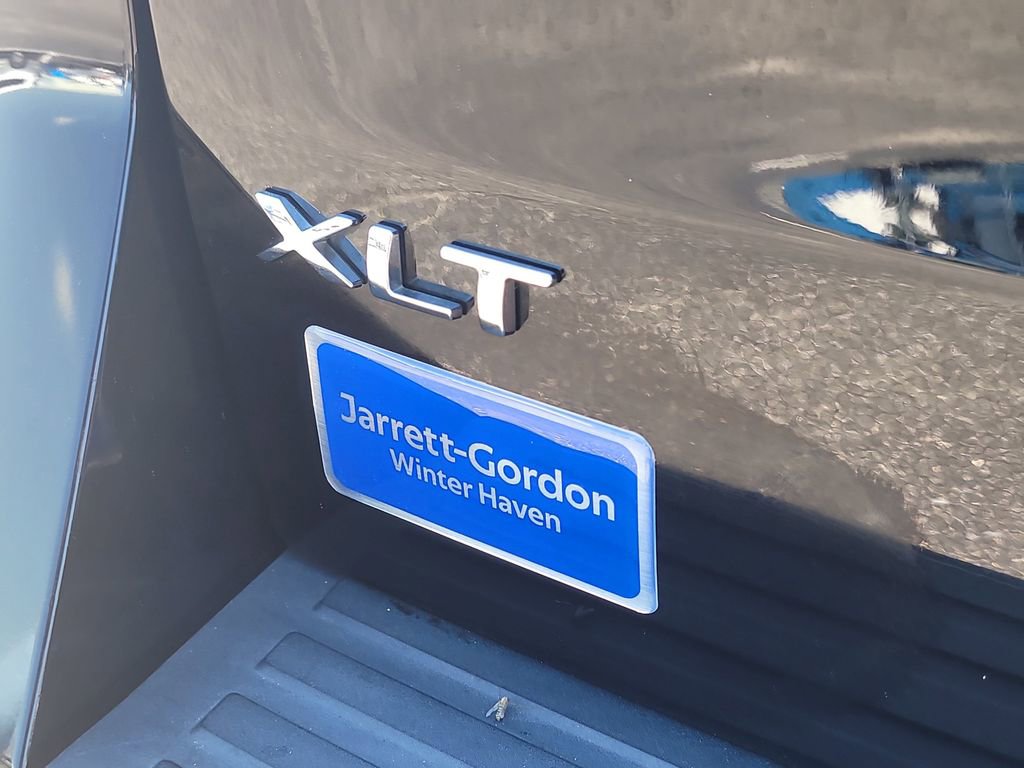 Used 2023 Ford Expedition XLT image 6