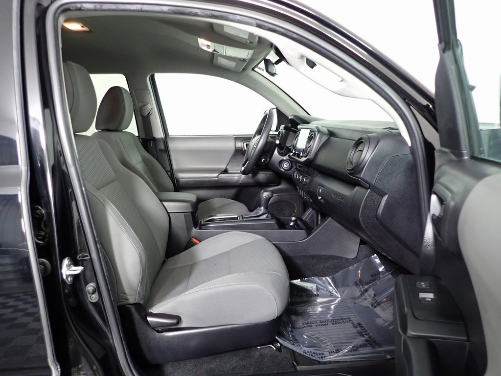 Used 2023 Toyota Tacoma SR image 27