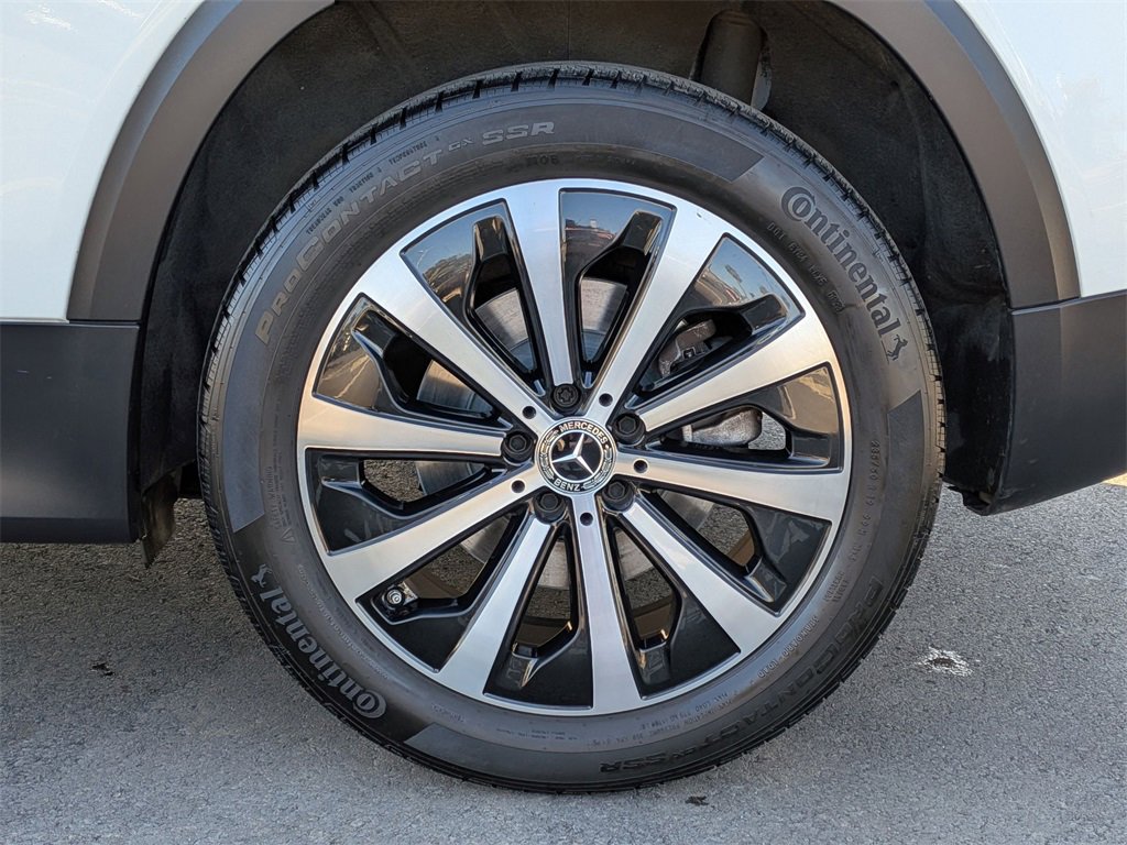 Used 2023 Mercedes-Benz GLB 250 image 28