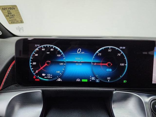 Used 2023 Mercedes-Benz EQB 300 4MATIC image 32