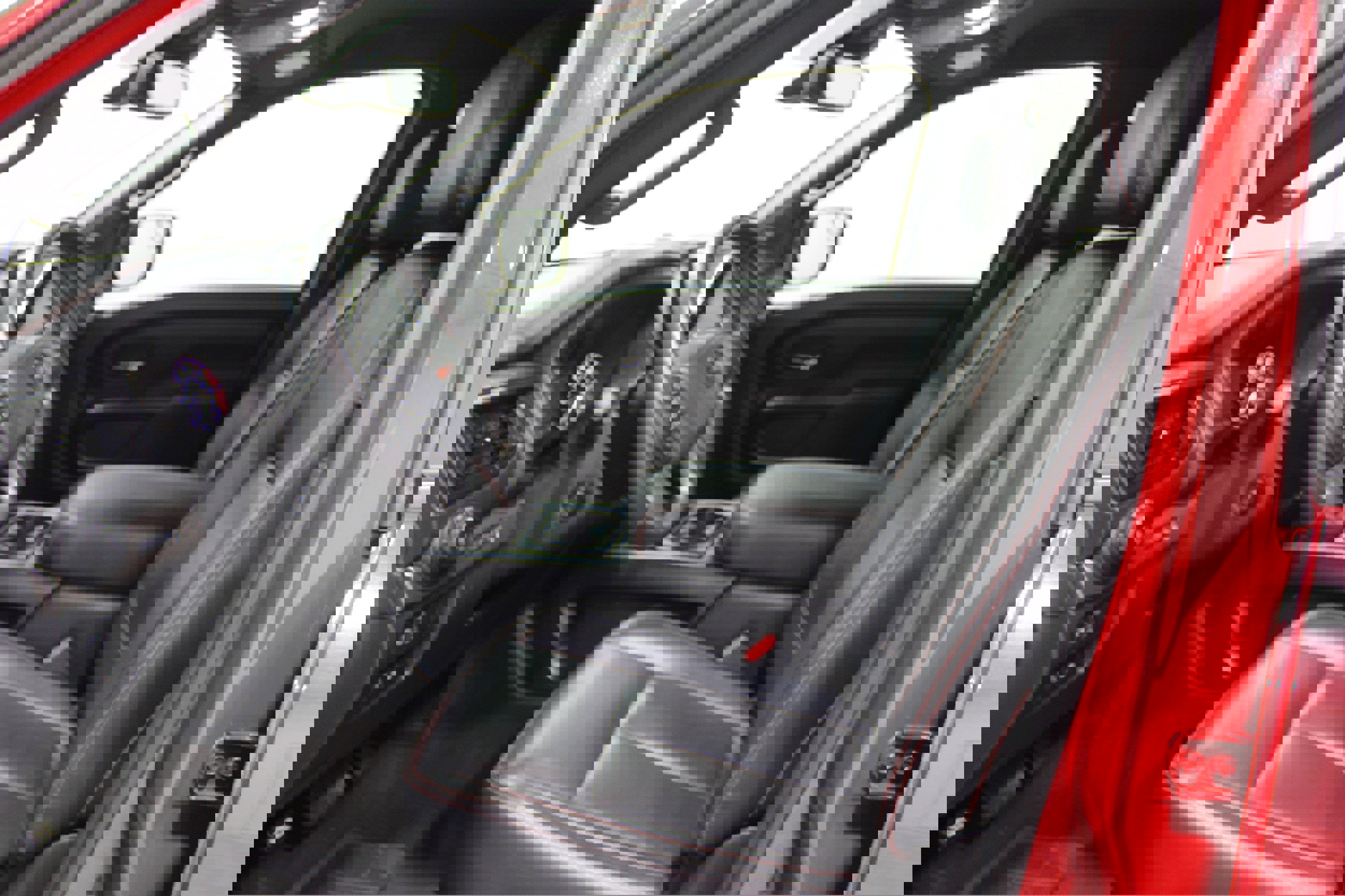 Used 2020 Nissan Titan PRO-4X w/ Pro-4x Convenience Package image 3