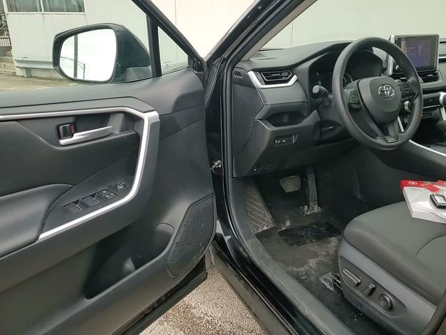 Certified 2025 Toyota RAV4 XLE image 10
