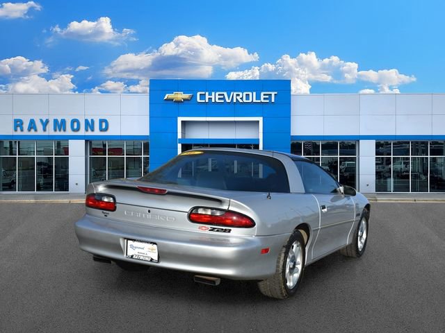 Used 1996 Chevrolet Camaro Z28 RWD image 3