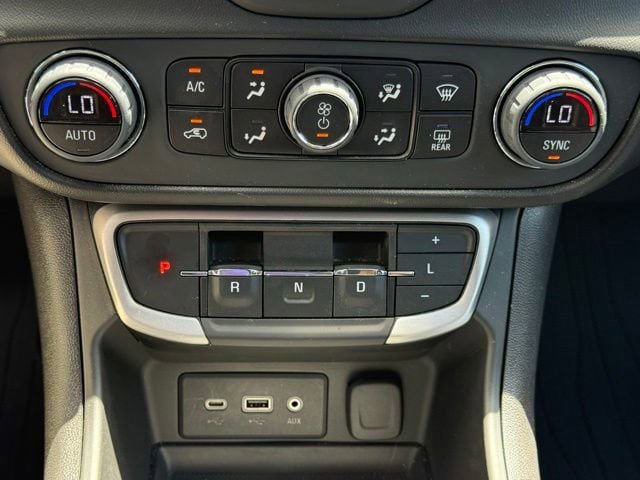Certified 2024 GMC Terrain SLE w/ Driver Convenience Package FWD image 29