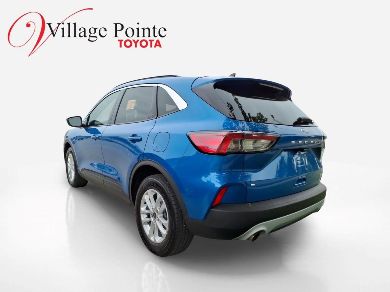 Used 2020 Ford Escape SE AWD/4WD image 2