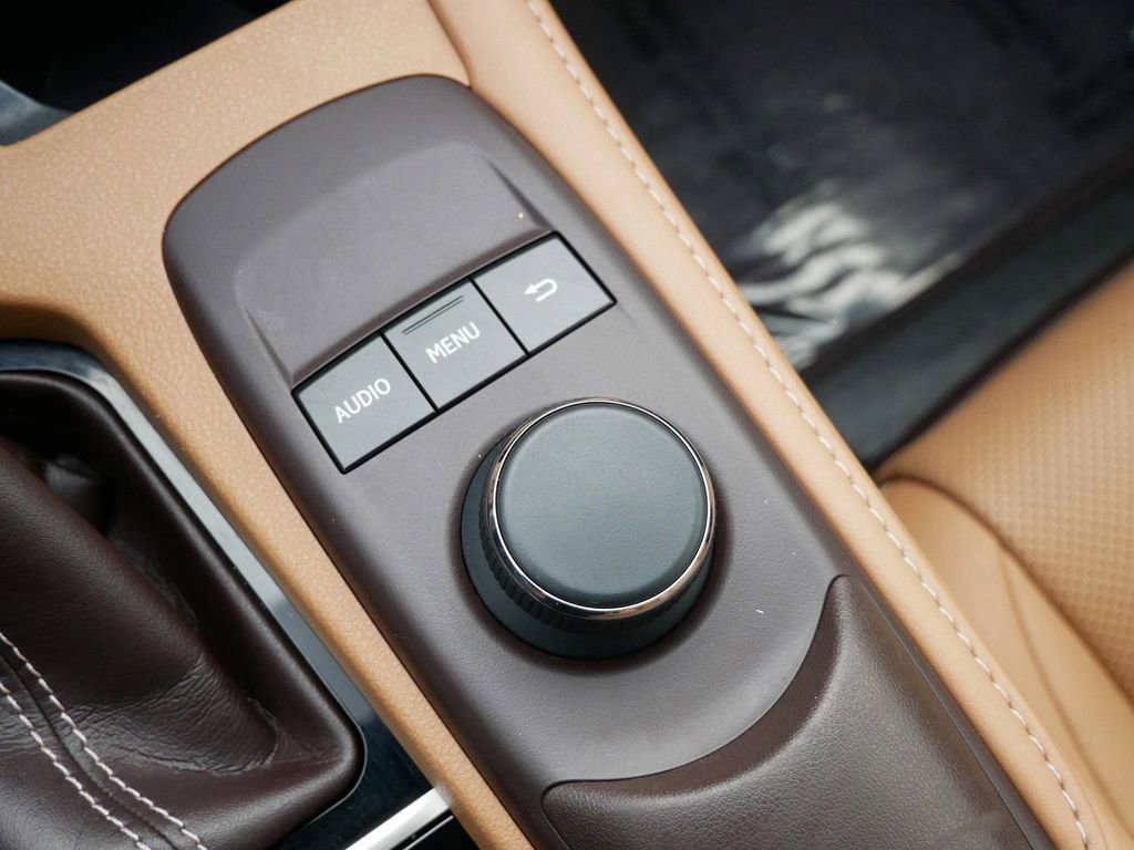 Used 2016 Lexus ES 300h w/ Premium Package w/Wood Trim image 25