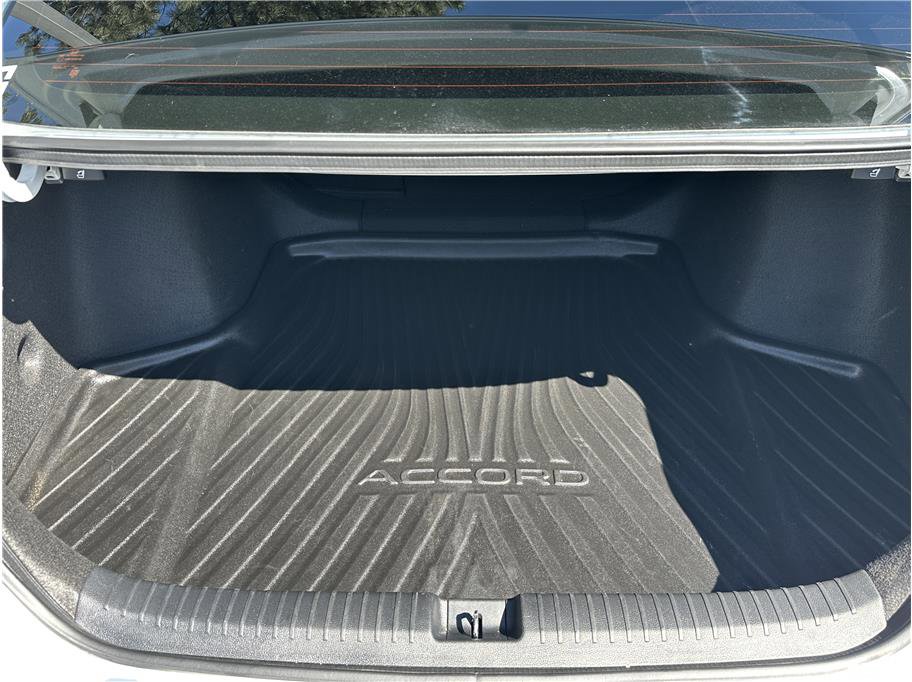 Used 2023 Honda Accord EX image 28