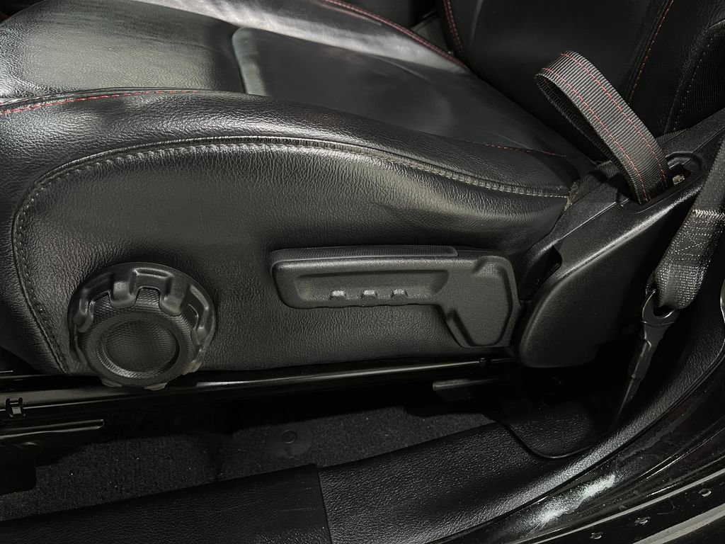 Used 2018 Jeep Wrangler Unlimited Rubicon image 15