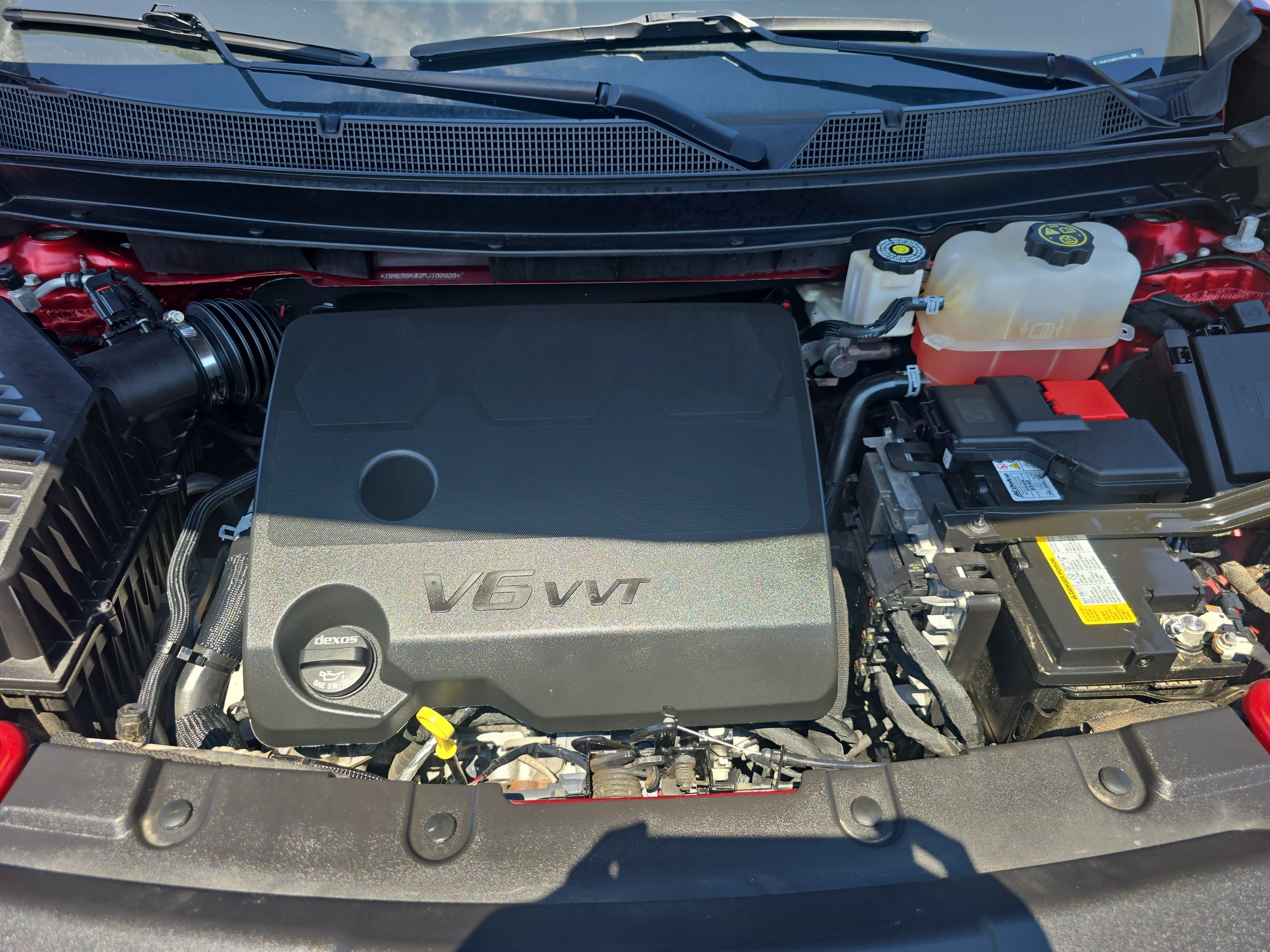 Used 2023 Chevrolet Traverse LT FWD image 30