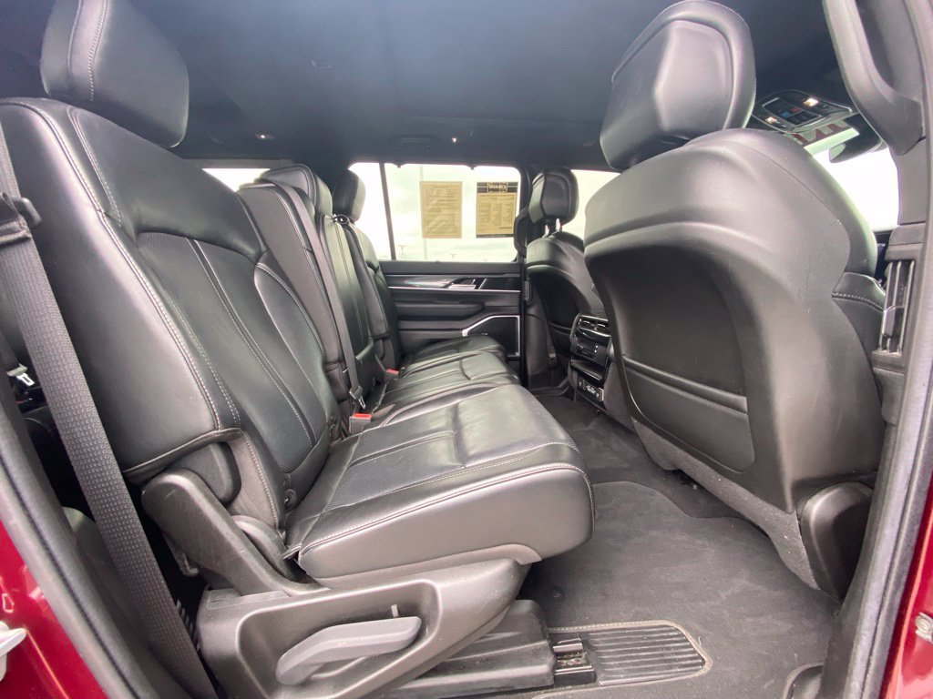 Used 2022 Jeep Wagoneer Series I w/ Convenience Group I AWD/4WD image 30