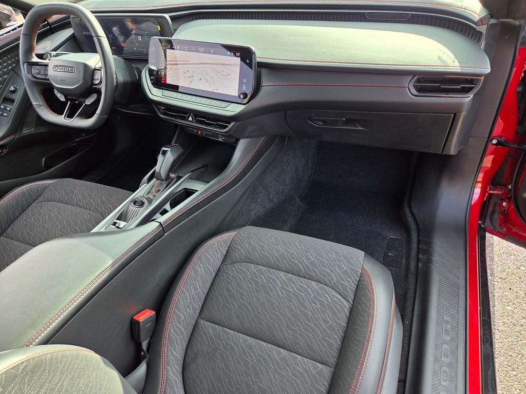 Used 2025 Dodge Charger Daytona R/T w/ Sun & Sound Package AWD/4WD image 19