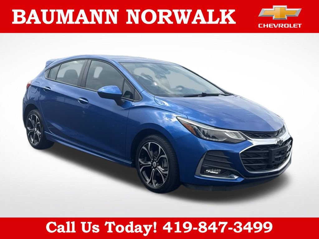 Used 2019 Chevrolet Cruze LT w/ Convenience Package FWD image 1