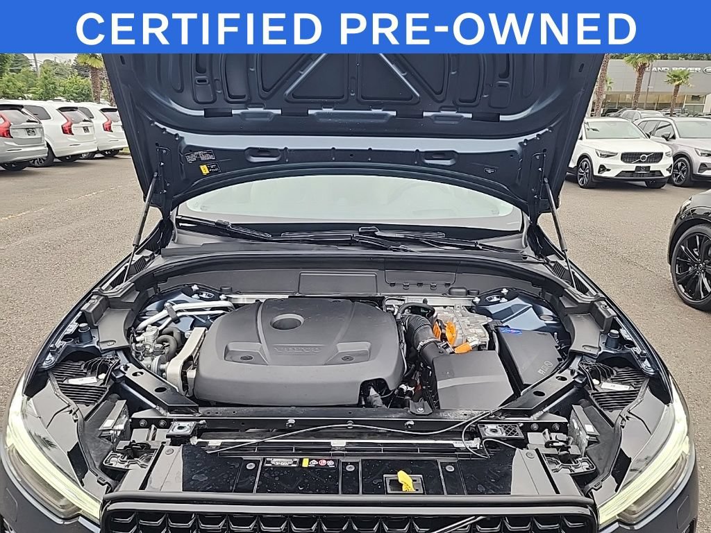 Certified 2024 Volvo XC60 T8 Ultimate w/ Protection Package Premier AWD/4WD image 29