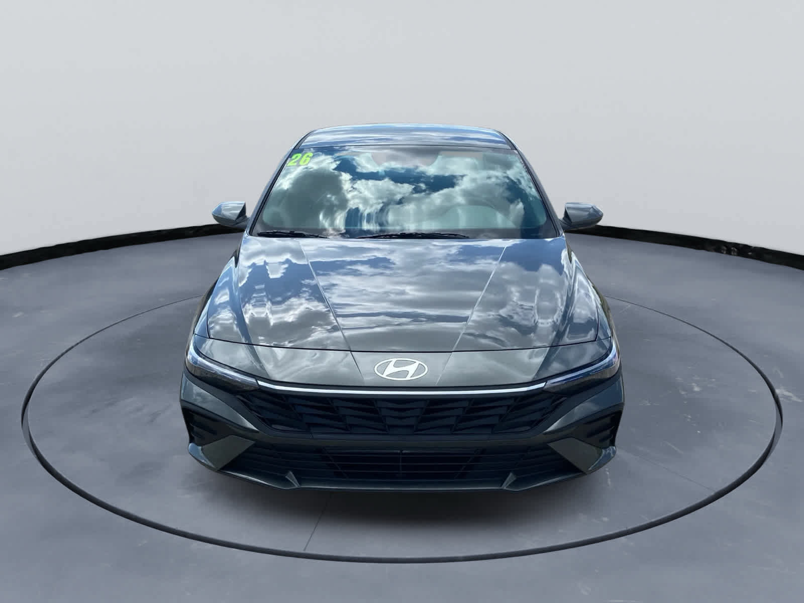 Used 2026 Hyundai Elantra SE FWD image 2