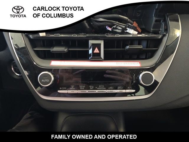 Used 2025 Toyota Corolla LE w/ Convenience Package FWD image 25