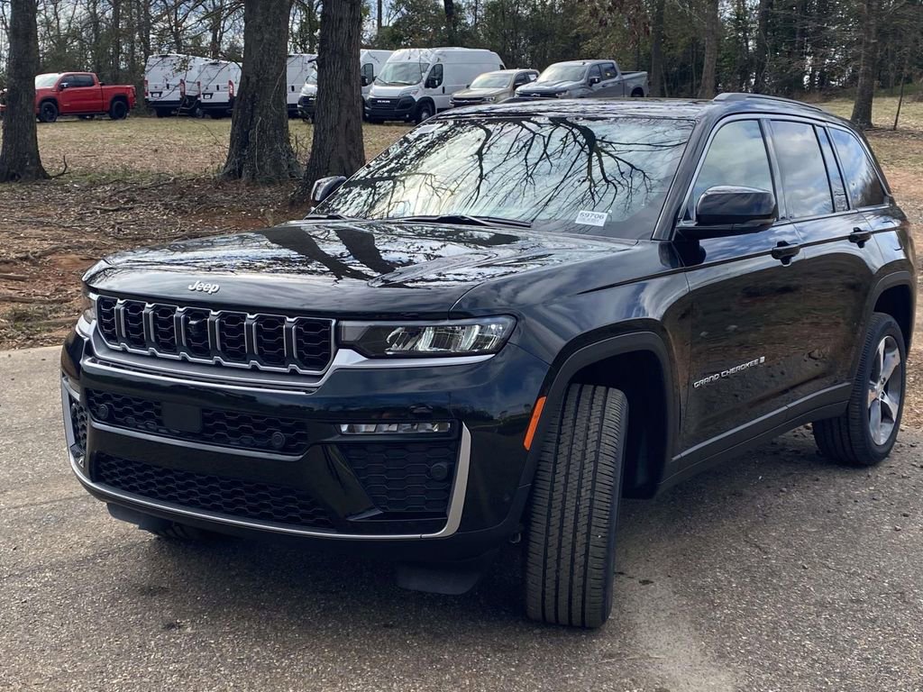 New 2026 Jeep Grand Cherokee Limited w/ Luxury Tech Group II image 29