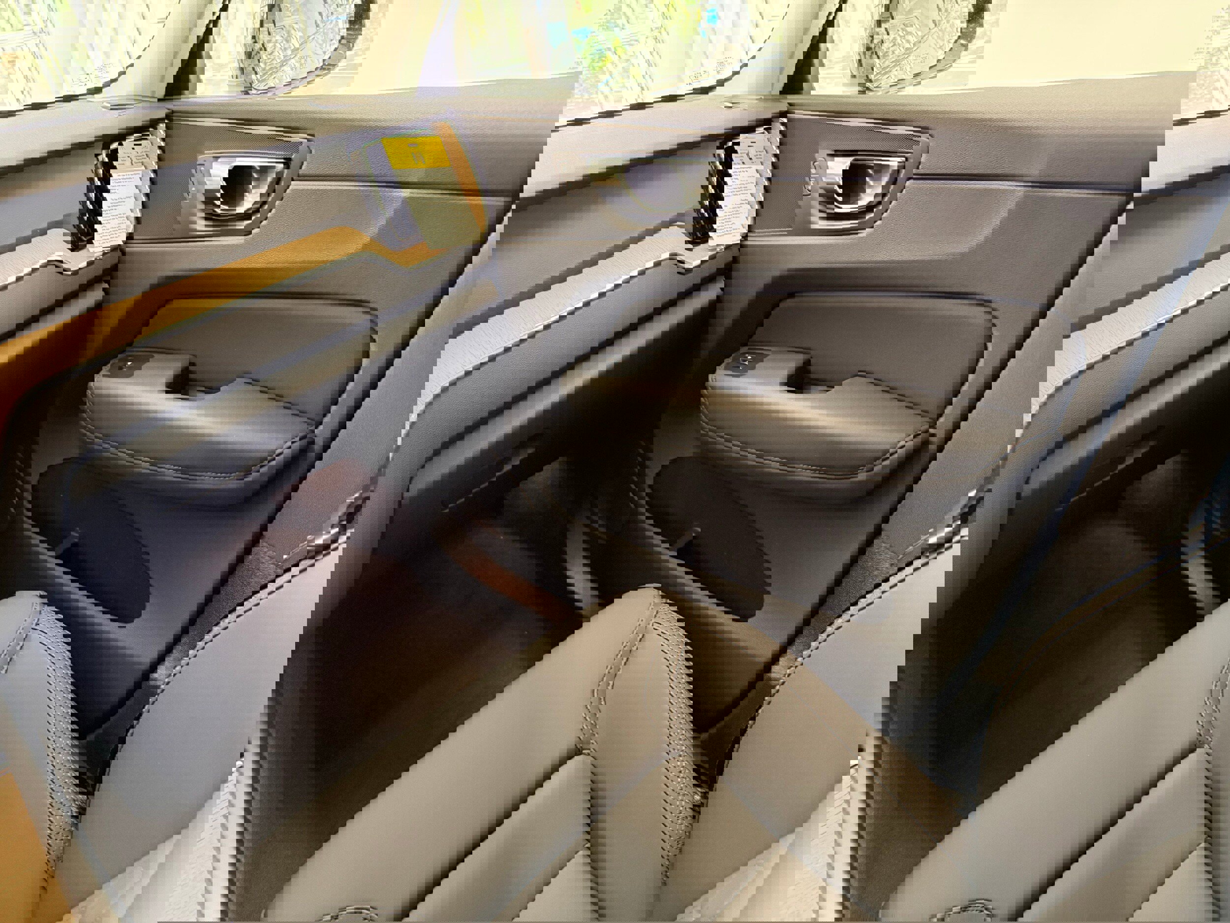 New 2026 Volvo XC60 B5 Plus w/ Protection Package Premier image 22