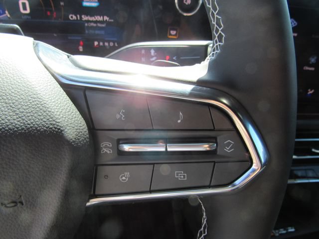 Used 2026 Chevrolet Traverse Z71 w/ Enhanced Driving Package AWD/4WD image 16