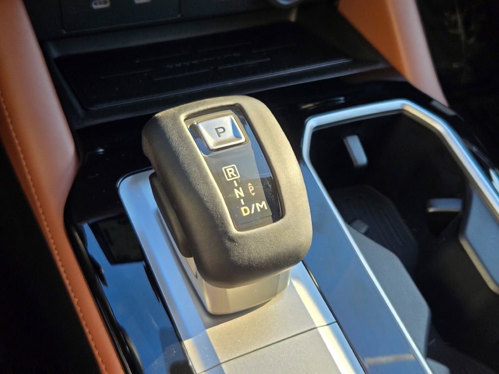 New 2026 Mitsubishi Outlander SEL image 27