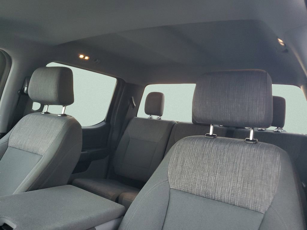 Used 2025 Ford F250 XLT image 28