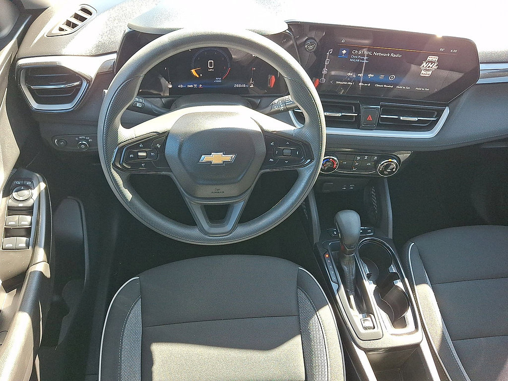 Used 2024 Chevrolet TrailBlazer LT AWD/4WD image 20
