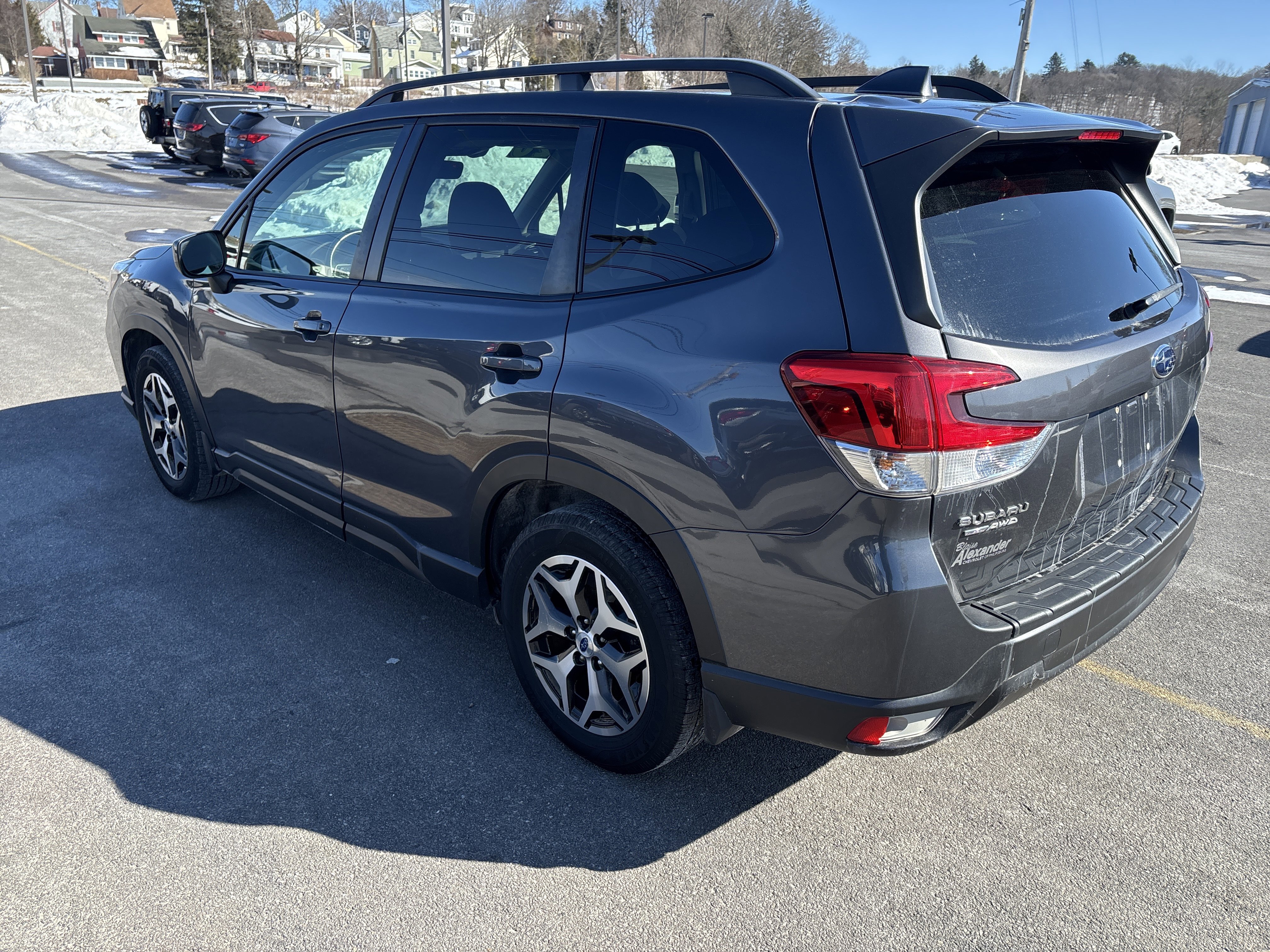 Used 2020 Subaru Forester Premium image 6