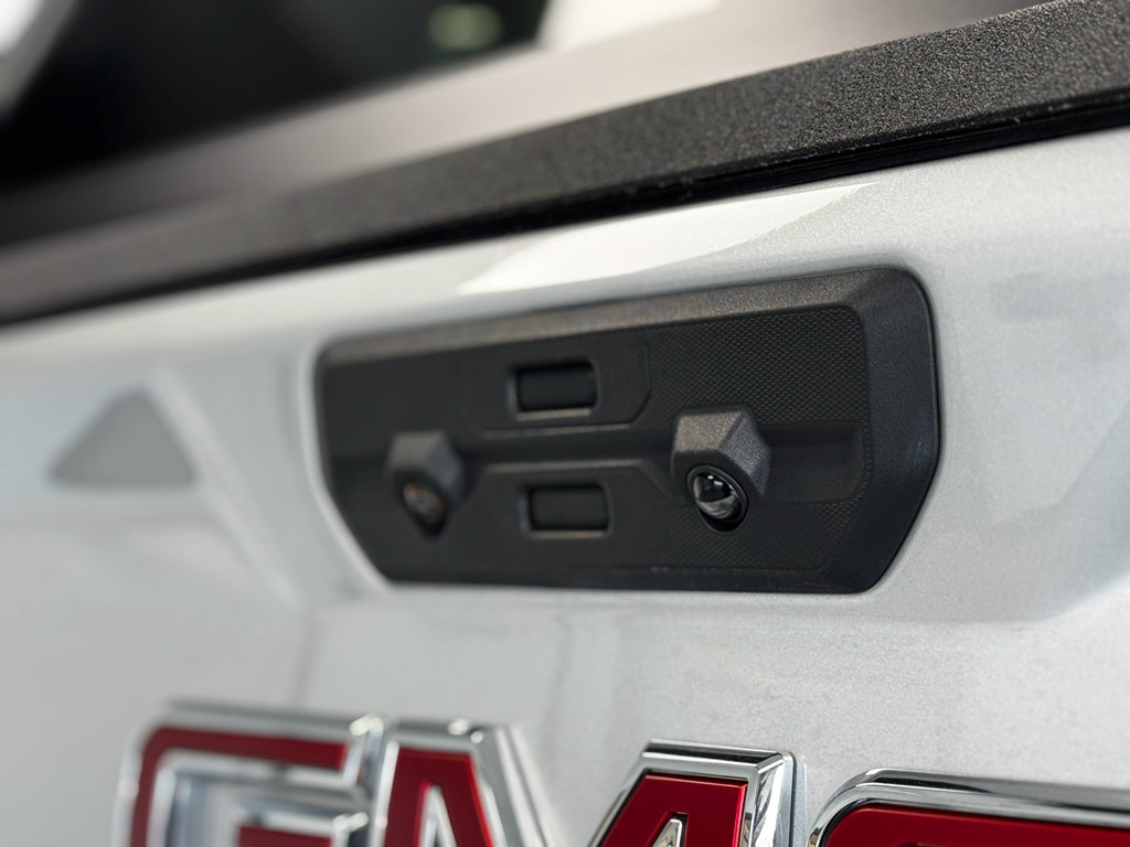 Used 2021 GMC Sierra 3500 Denali w/ Denali Ultimate Package image 38