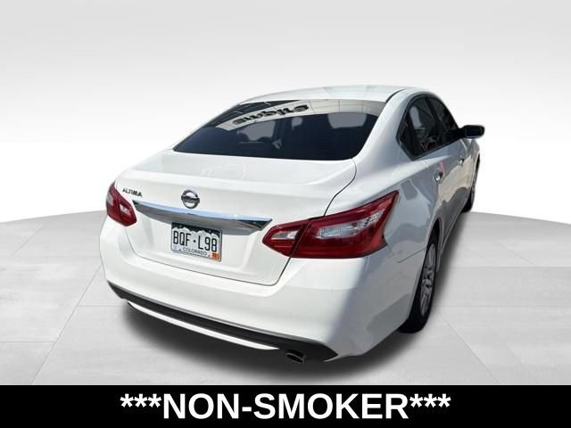 Used 2017 Nissan Altima 2.5 S FWD image 5