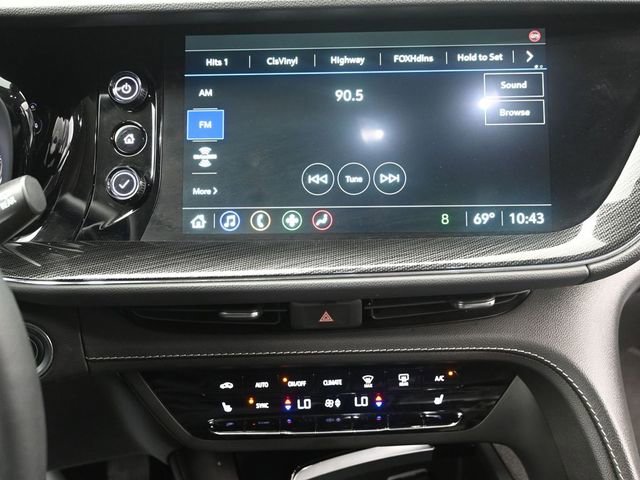 Used 2022 Buick Envision Essence w/ Safety Package image 14