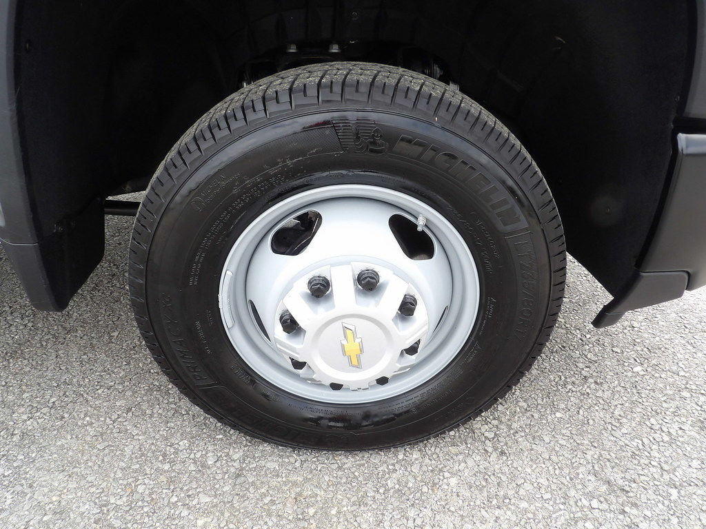 Used 2026 Chevrolet Silverado 3500 W/T AWD/4WD image 65