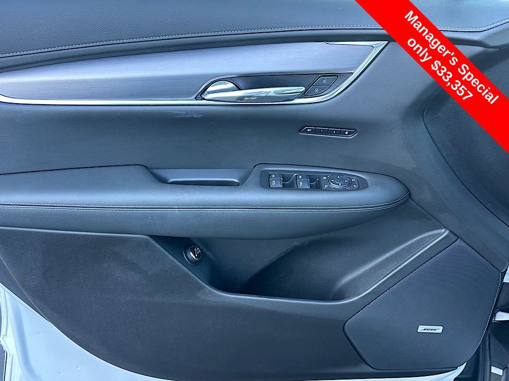 Used 2023 Cadillac XT6 Luxury image 10