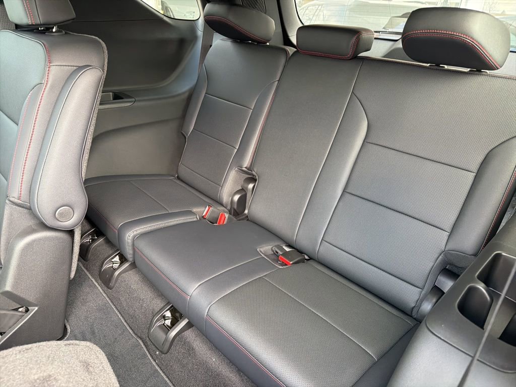 New 2026 Chevrolet Traverse Z71 w/ Driver Confidence Package image 35